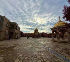 ВЕКОВНА ИСТОРИЯ, ПРИРОДА И СПИРАЩИ ДЪХА ГЛЕДКИ