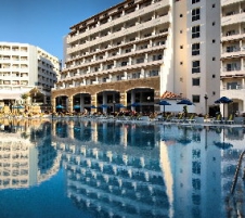 Batihan Beach Resort & Spa