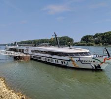 CRUCEVITA SHIP
