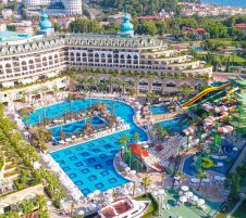 CRYSTAL SUNSET LUXURY RESORT and SPA