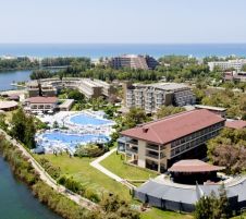 OTIUM FAMILY ECO CLUB SIDE