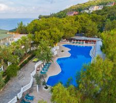 SENZA GARDEN HOLIDAY CLUB