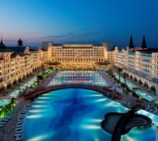 TITANIC MARDAN PALACE