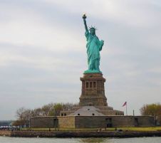 Круиз САЩ и Канада - Раждането на две нации - от Торонто до Ню Йорк 08.09.2026