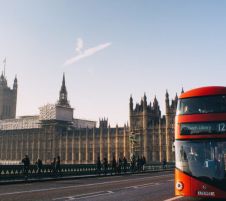 Лондон - Трети март - шестдневна