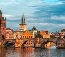 Прага - сърцето на Чехия от София - 2026