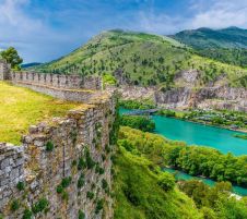 АЛБАНИЯ – ЗЕМЯТА НА ОРЛИТЕ