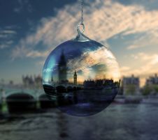 Нова година в Лондон - със самолет и обслужване на български език