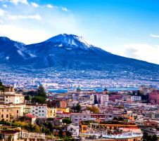 Екскурзия в ИТАЛИЯ - Неапол, Капри и Кампания - 5 нощувки със закуски в хотел 3*** - със самолет и обслужване на български език!