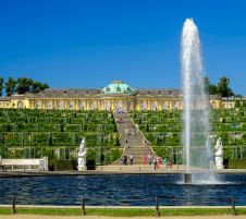 Екскурзия в ГЕРМАНИЯ и ЧЕХИЯ - Берлин, Дрезден и Прага - история и съвремие , със самолет и обслужване на български език!