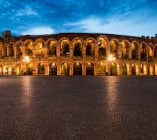 Екскурзия в ИТАЛИЯ - коледни базари във Верона!