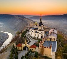 Екскурзия в Молдова - Кишинев - история, кухня и култура - 3 нощувки!