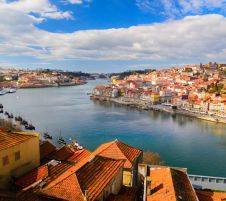 Екскурзия в ПОРТУГАЛИЯ - ПОРТО - градът на златните залези, с директен полет и обслужване на български език!