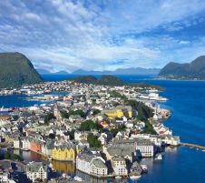 Екскурзия в ДАНИЯ, ШВЕЦИЯ и НОРВЕГИЯ - От Копенхаген до Трондхайм - Норвежките фиорди и Атлантическият път!