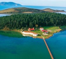 Почивка в АЛБАНИЯ - 5 нощувки във Вльора, със самолет и обслужване на български език!