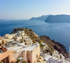 МАЙСКИ ПРАЗНИЦИ НА ОСТРОВ САНТОРИНИ - 3 нощувки - чартърна програма!