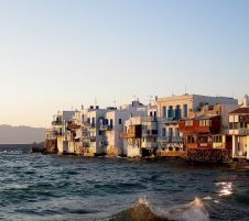 Почивка в ГЪРЦИЯ - ОСТРОВ МИКОНОС,  3 нощувки  - самолетна програма с Aegean Airlines!
