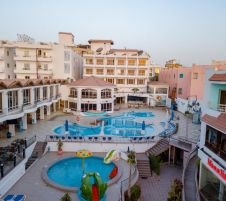 MINA MARK RESORT & SPA