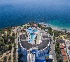 OTIUM SEALIGHT BEACH RESORT