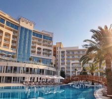SPLENDID CONFERЕNCE&SPA RESORT