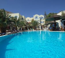 ZEPHYROS HOTEL SANTORINI