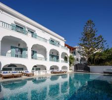 ARMONIA HOTEL SANTORINI 3*