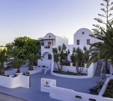 STROGILI HOTEL SANTORINI
