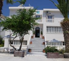 KAMARI BLU BOUTIQUE HOTEL