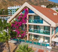 ORSMARIS BOUTIQUE HOTEL