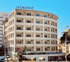 HOTEL LEONARDO