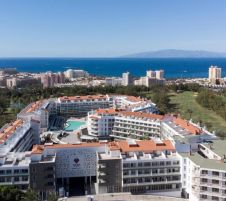GARA SUITES GOLF & SPA