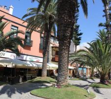 HOTEL SUN HOLIDAYS