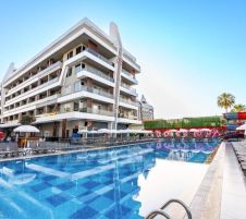 GRAND KOLIBRI HOTEL