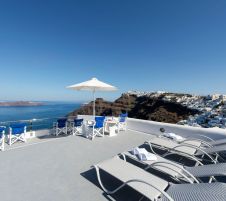 VALLAS APARTMENT & VILLAS