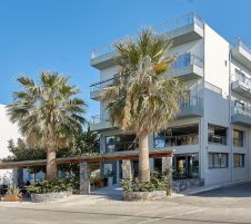 POLLIS HOTEL