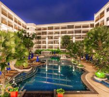 Deveena Plaza Patong