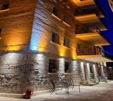 Yamak house
