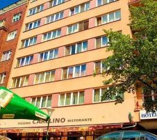 Hotel Charles Central