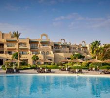 Coral Sea Water World Resort