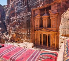 Йордания от А до Я - Петра и пустинята Уади Рум - BESTSELLER - хотели 4* - полет от София