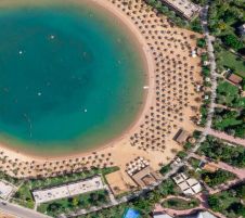 Desert Rose Resort Premium