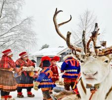 При Дядо Коледа - Лапландия, 4 нощувки с полет от Варна