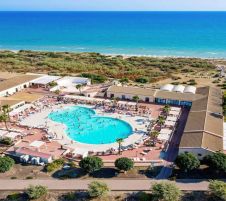 Lindbergh Sikania Eco Resort Premium