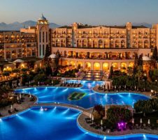 Spice Hotel and Spa Lux